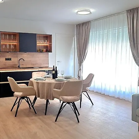 Appartamento Aria With Jacuzzi, Near Split