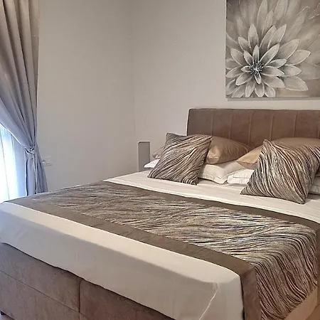 Appartamento Aria With Jacuzzi, Near Split *