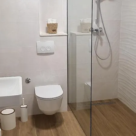 Appartamento Aria With Jacuzzi, Near Split *